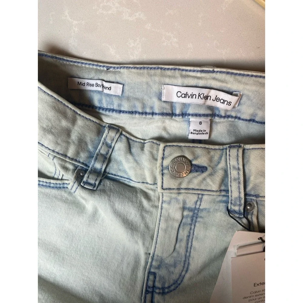 Calvin Klein Jeans Shorts Kids 8 Light Blue NWT Mid Rise Boyfriend Frayed Hem